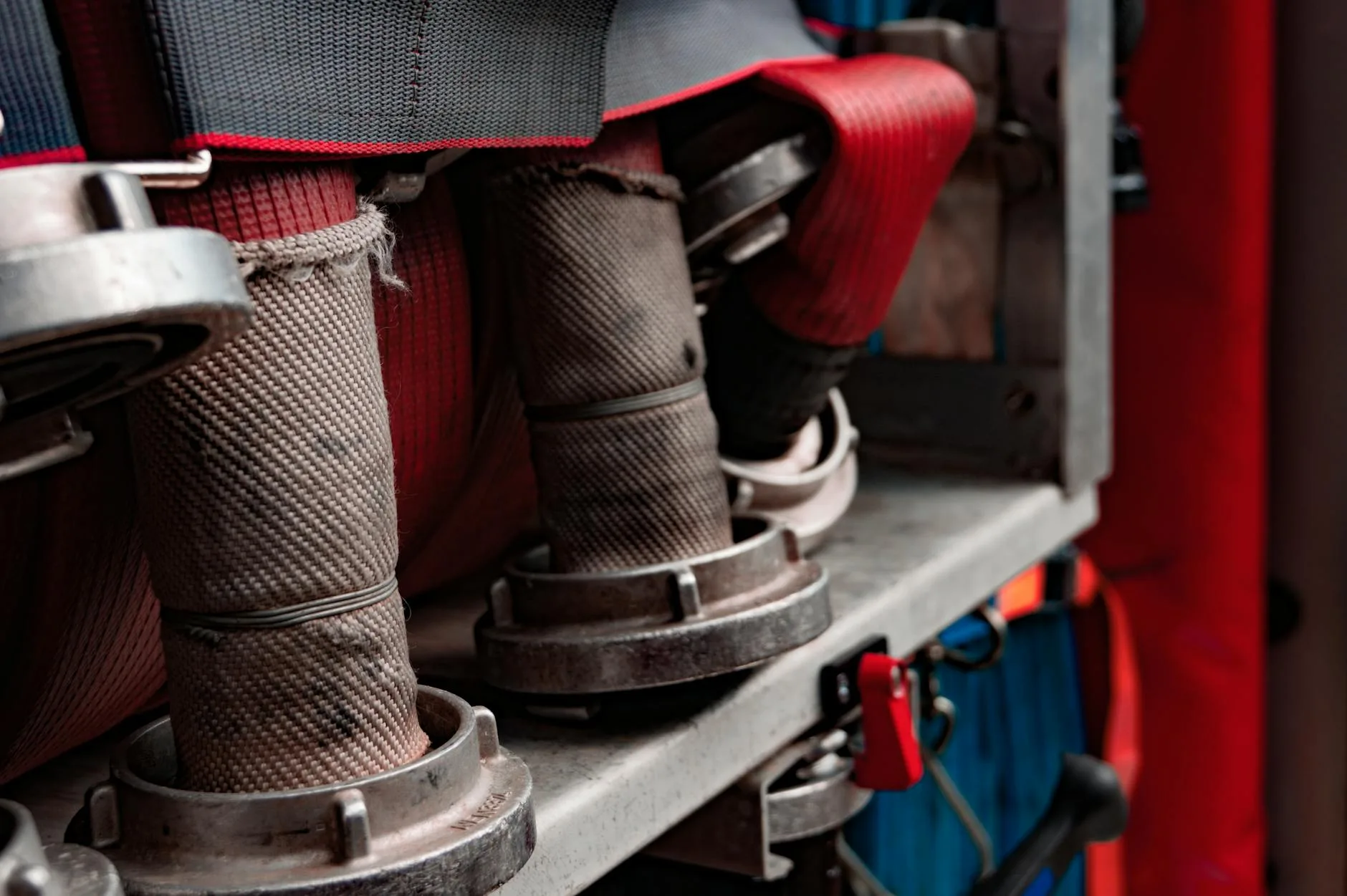 Professional hose hydraulic crimper with CNC control panel