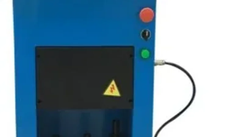 TRC skiving and manual tooling accessory for field hose preparation.